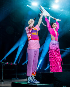 Photo of SOFI TUKKER at Red Rocks on April 21, 2023 (Photo Courtesy of Franz Hilberath @franzmp3)