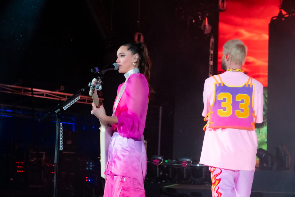 Photo of SOFI TUKKER at Red Rocks on April 21, 2023 (Photo Courtesy of Franz Hilberath @franzmp3)