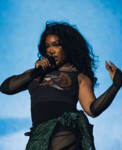SZA performing at Hangout Music festival 2023.