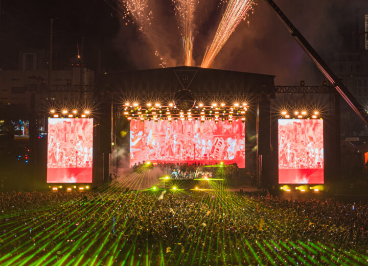 Mind Melt Stage at III Points. Disco ball and fireworks going off behind stage.