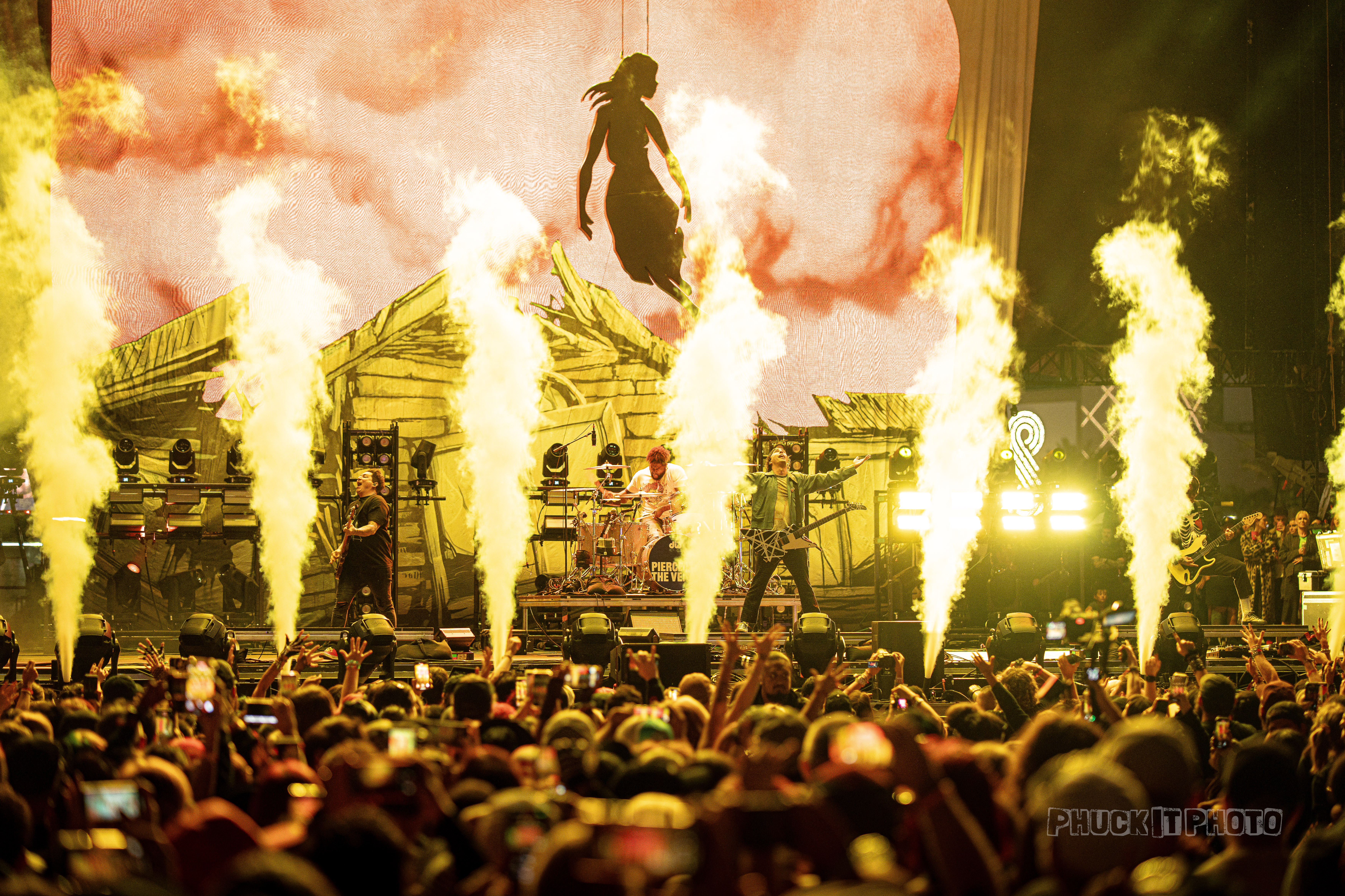 Pierce The Veil performing at When We Were Young